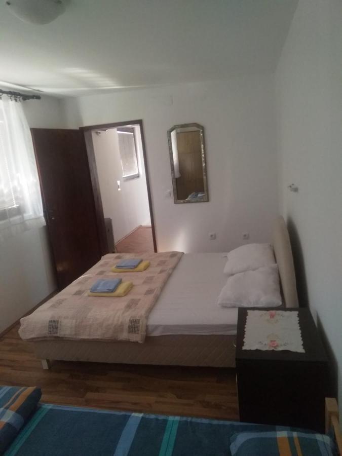 Family Apartman Ana - Star Golubac Exterior photo